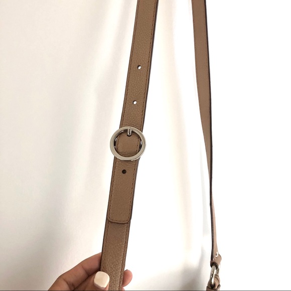[Coach] METALLIC ROSE GOLD SHOULDER BAG - Picture 4 of 6